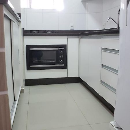 Excelente Apto 3 Quartos Em Bombas, 100 Metros Do Mar E 2 Vagas De Garagem Бомбіняс Екстер'єр фото